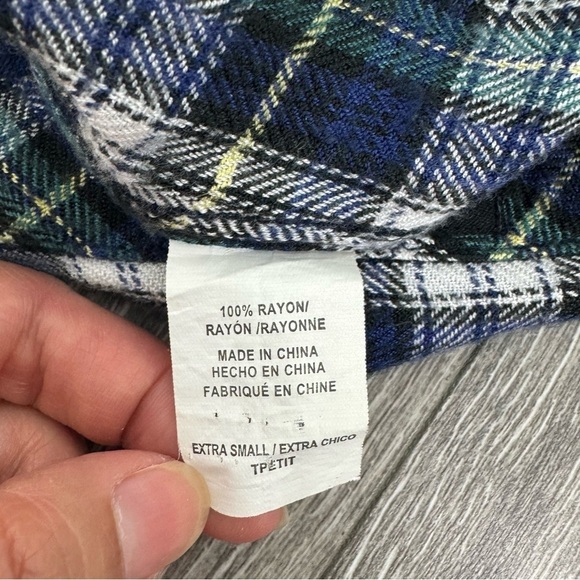 Rails Hunter Plaid Button Front Shirt Blue Green Soft Rayon Size XS - Picture 7 of 10